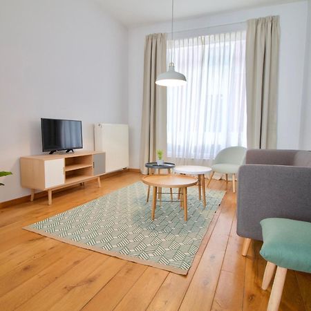 Heart Of Grand Place - Stunning 3Br Triplex Брюксел Екстериор снимка