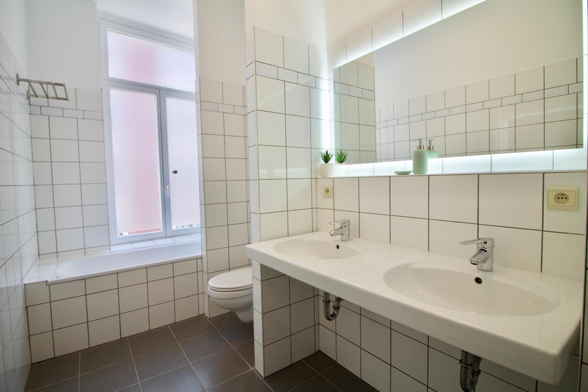 Heart Of Grand Place - Stunning 3Br Triplex Брюксел Екстериор снимка